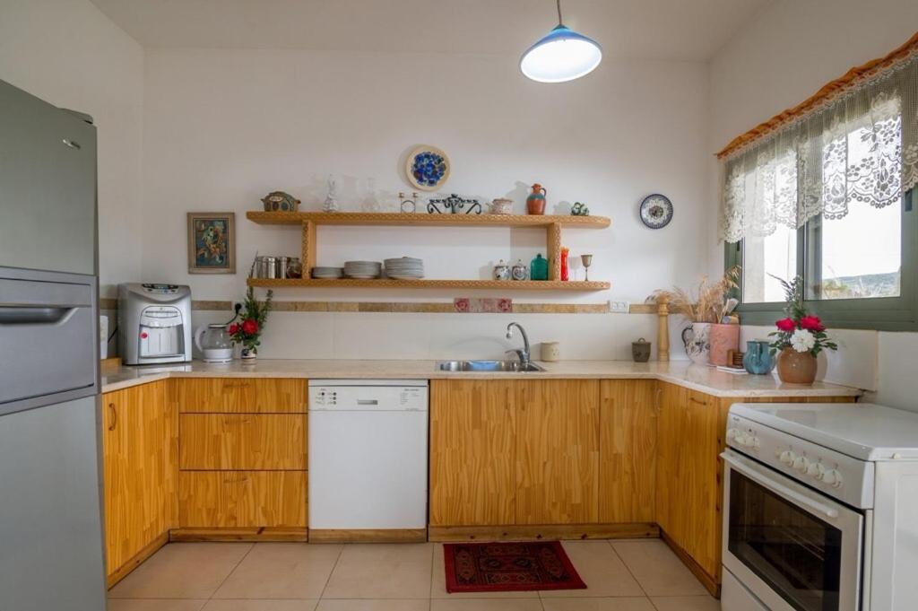 Villa וילה שירה בשיר החורש à Shomera Extérieur photo